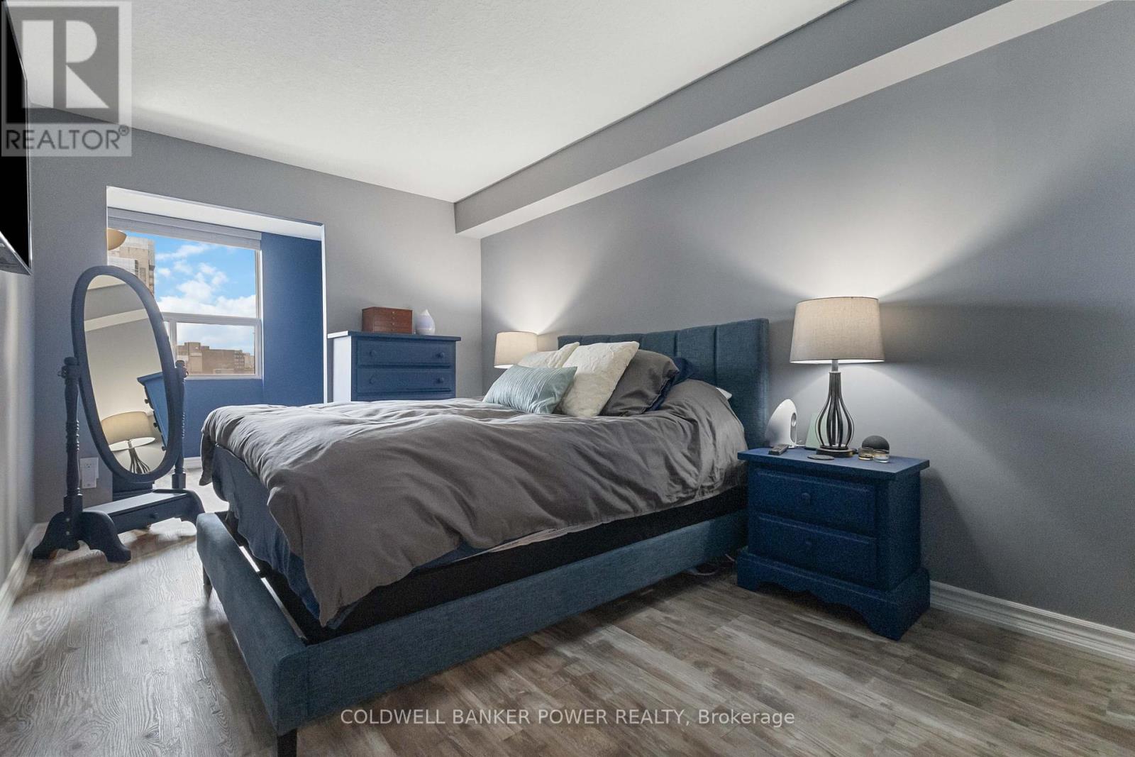 604 - 389 Dundas Street, London East, Ontario  N6B 3L5 - Photo 21 - X12462427