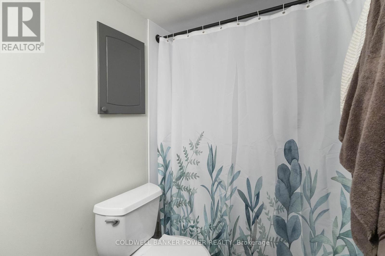 604 - 389 Dundas Street, London East, Ontario  N6B 3L5 - Photo 17 - X12462435