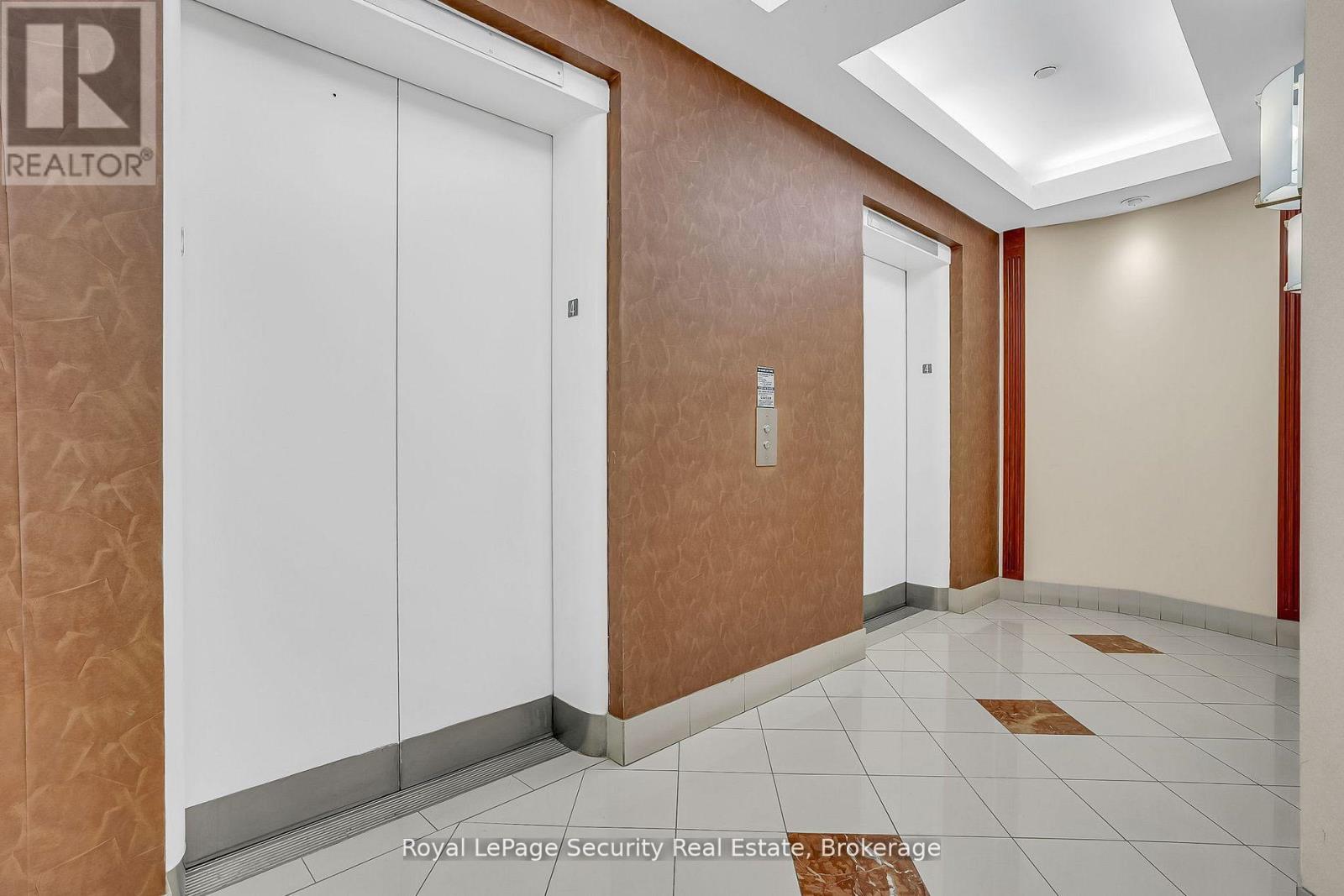403 - 980 Yonge Street, Toronto, Ontario  M4W 3V8 - Photo 5 - C12462222