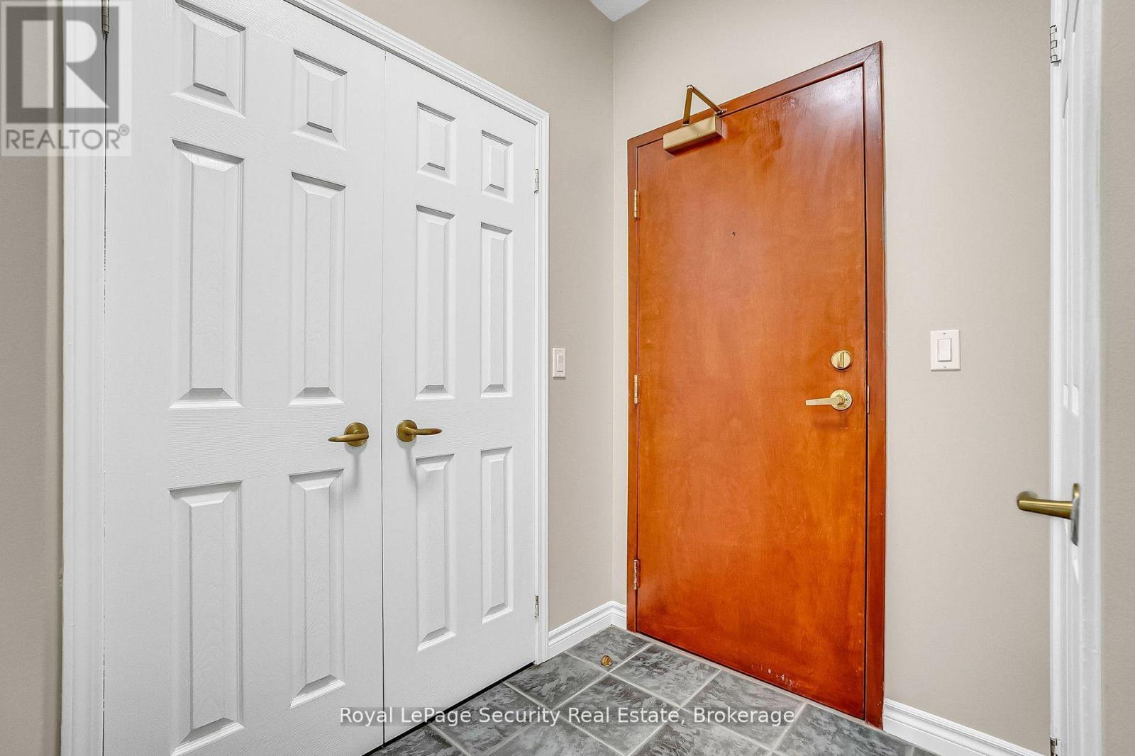 403 - 980 Yonge Street, Toronto, Ontario  M4W 3V8 - Photo 8 - C12462222