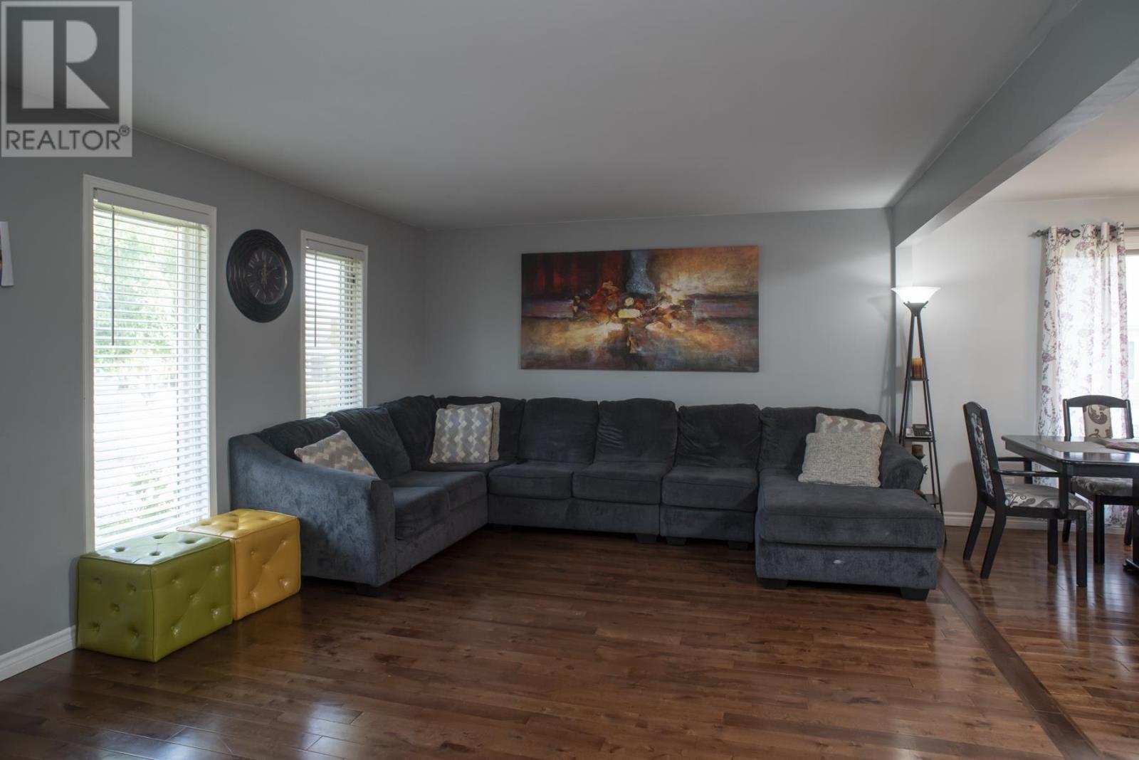 111 Sapphire Dr, Thunder Bay, Ontario  P7G 1A8 - Photo 3 - TB253203
