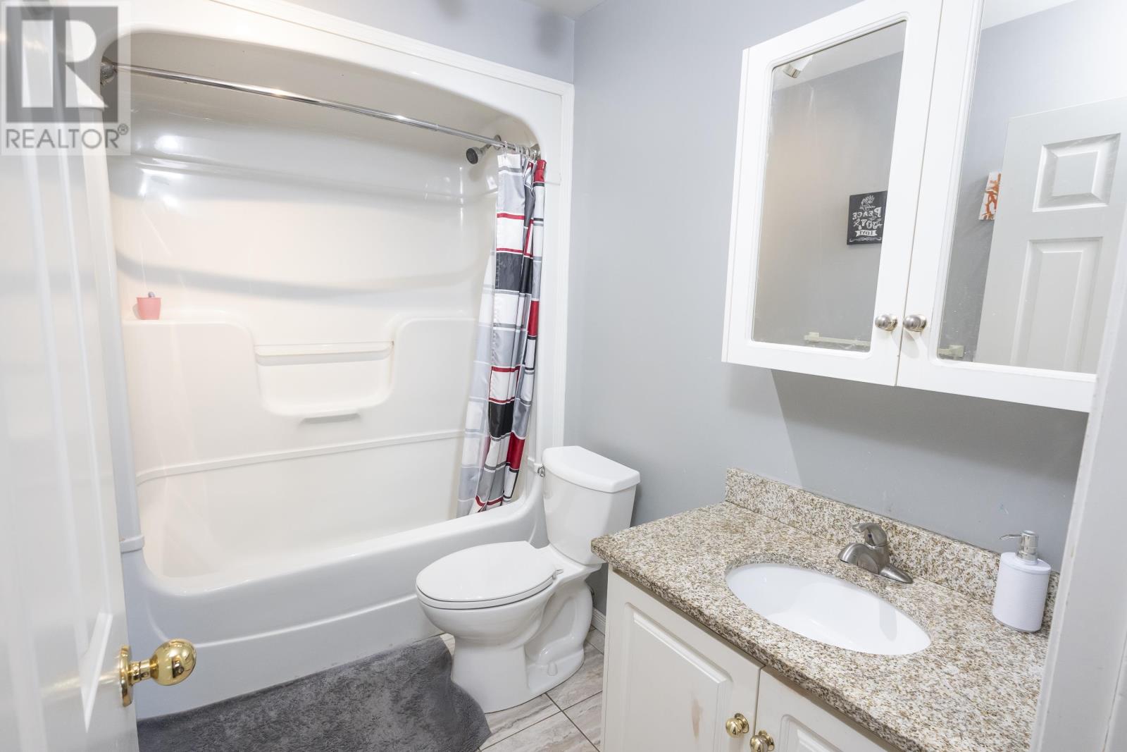 111 Sapphire Dr, Thunder Bay, Ontario  P7G 1A8 - Photo 29 - TB253203