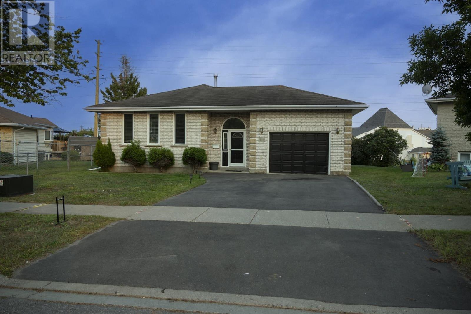 111 Sapphire Dr, Thunder Bay, Ontario  P7G 1A8 - Photo 47 - TB253203