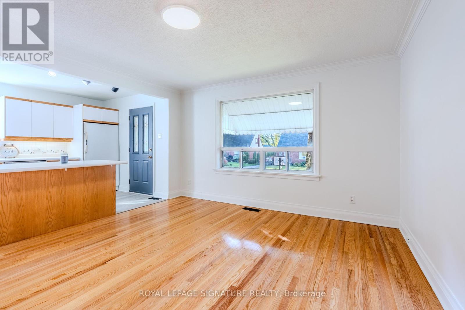 10 Holswade Road, Toronto, Ontario  M1L 2G2 - Photo 18 - E12462204
