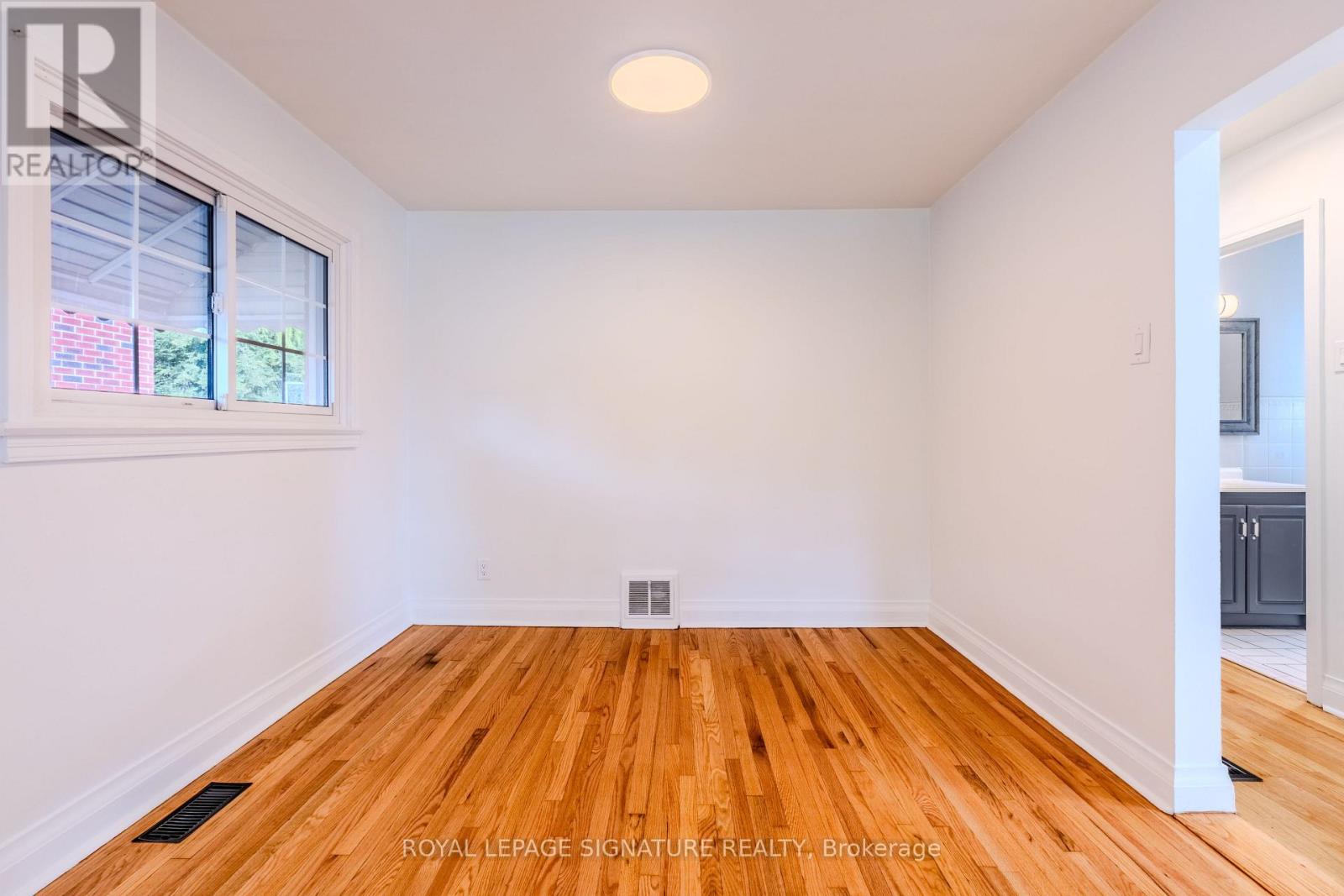 10 Holswade Road, Toronto, Ontario  M1L 2G2 - Photo 20 - E12462204