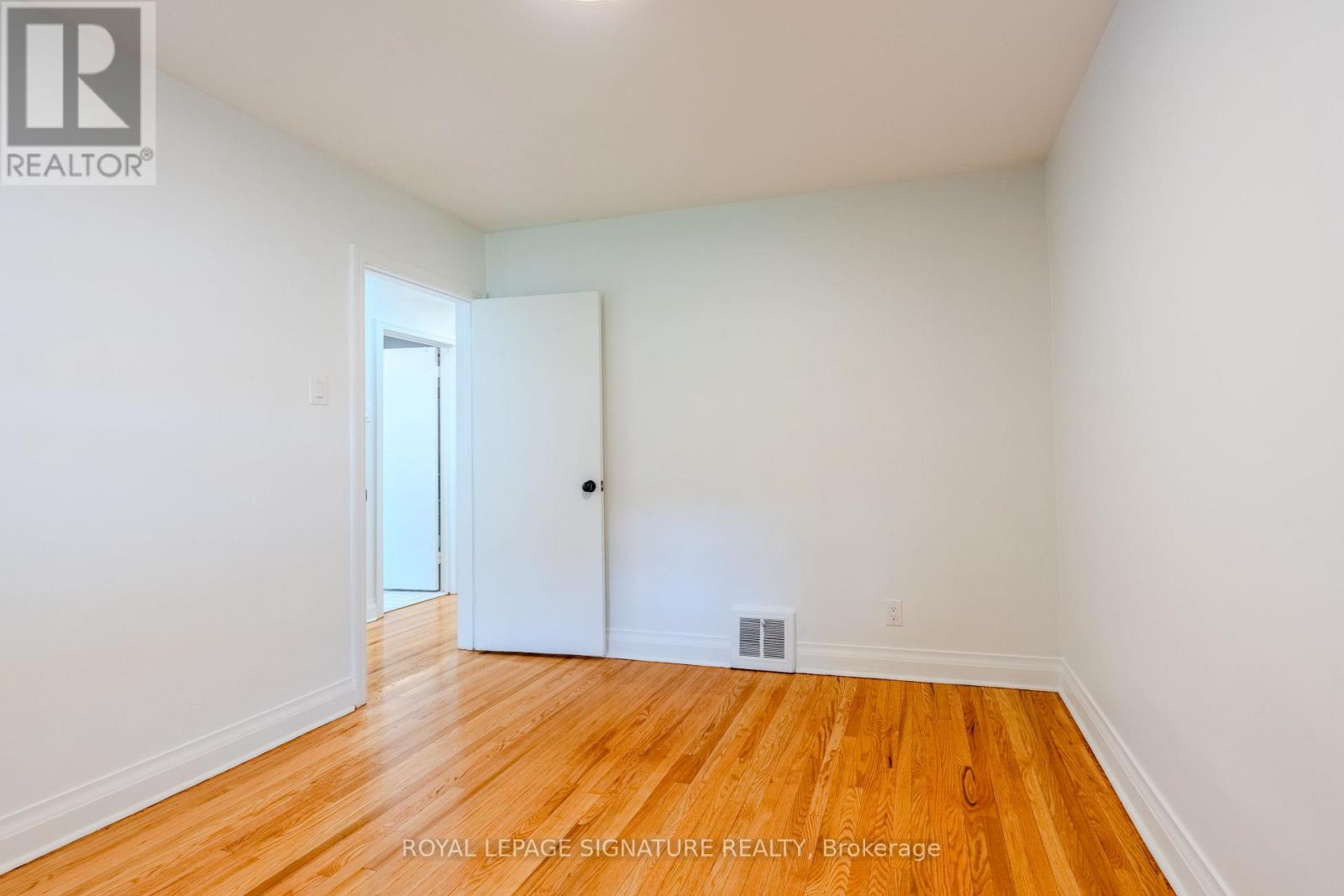 10 Holswade Road, Toronto, Ontario  M1L 2G2 - Photo 29 - E12462204