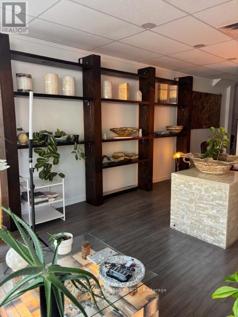 2383 Queen Street E, Toronto, Ontario  M4E 1H5 - Photo 3 - E12462218