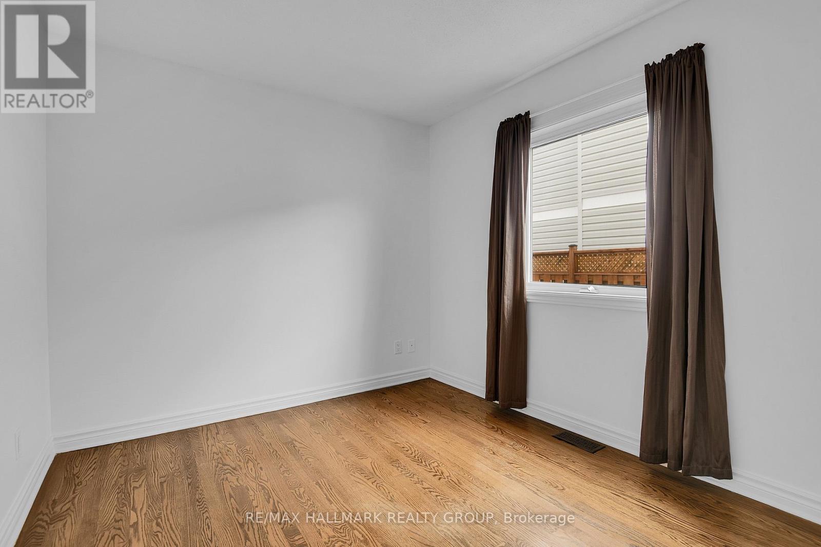 1743 Silver Bark Avenue, Ottawa, Ontario  K1C 7A8 - Photo 18 - X12462303