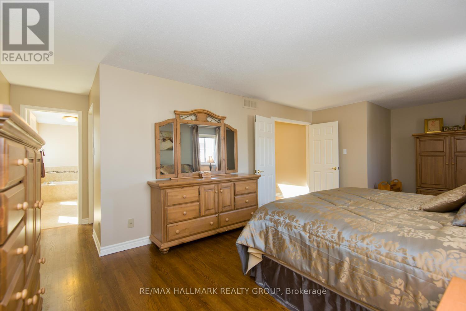 1743 Silver Bark Avenue, Ottawa, Ontario  K1C 7A8 - Photo 26 - X12462303