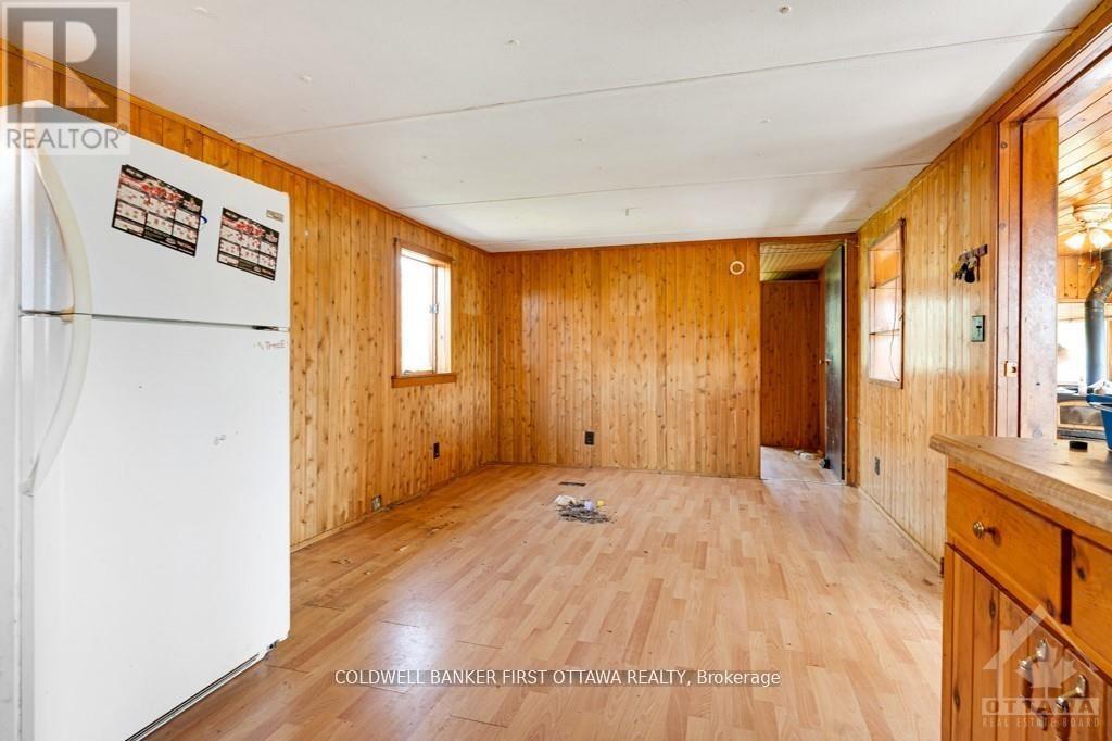 2523 Canonto Road, Frontenac, Ontario  K0H 2J0 - Photo 6 - X12462402