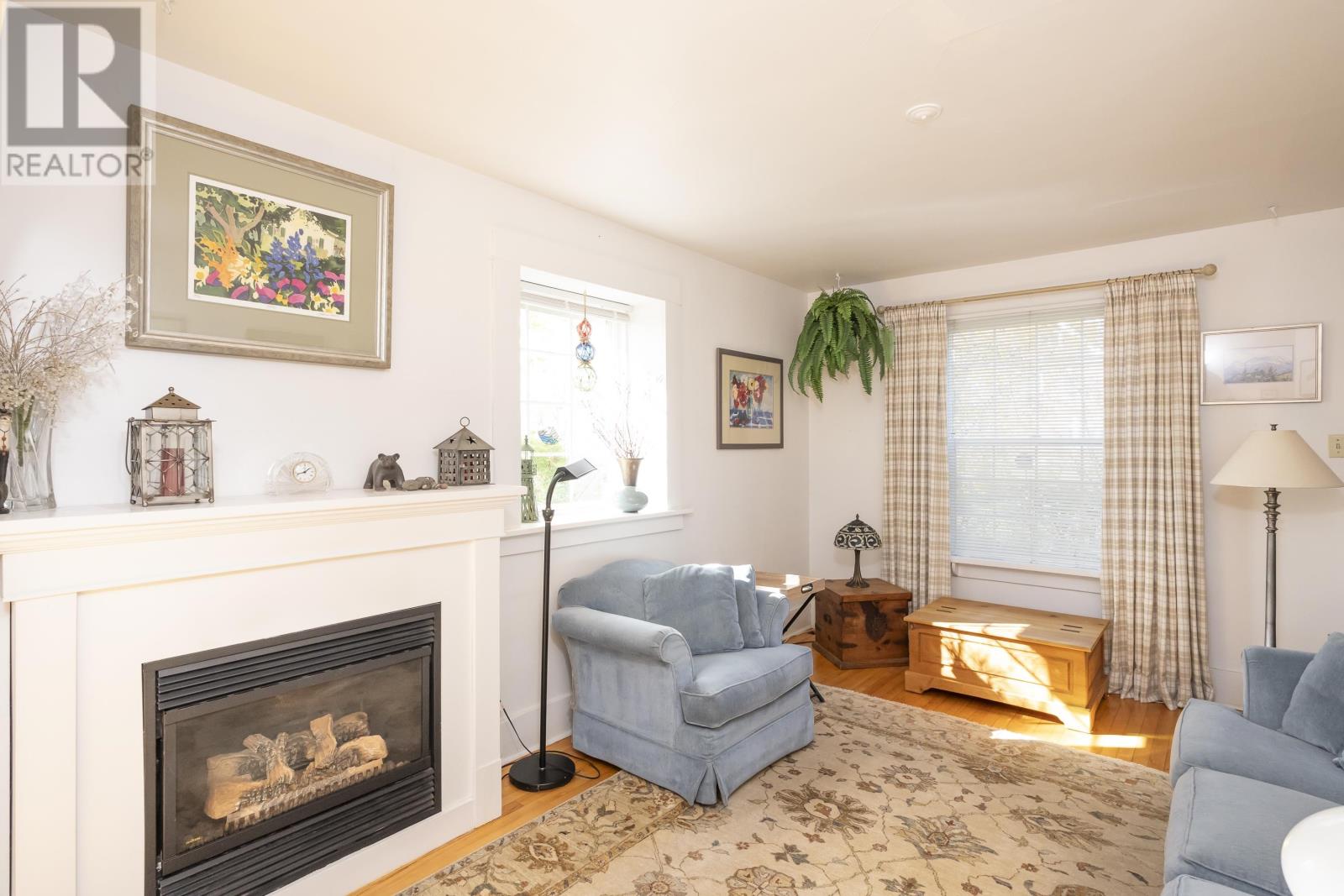 29 Emmerson Ave, Thunder Bay, Ontario  P7A 4Z1 - Photo 4 - TB253218