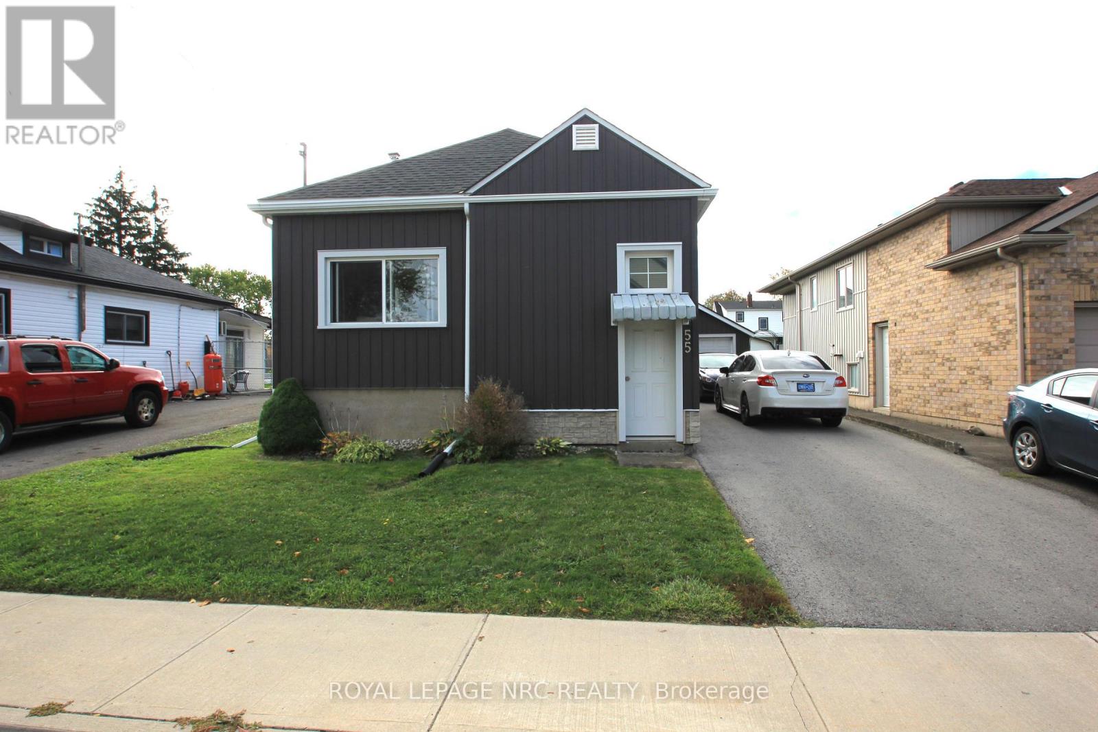 55 Sullivan Avenue, Thorold, Ontario  L2V 2Y7 - Photo 2 - X12462306