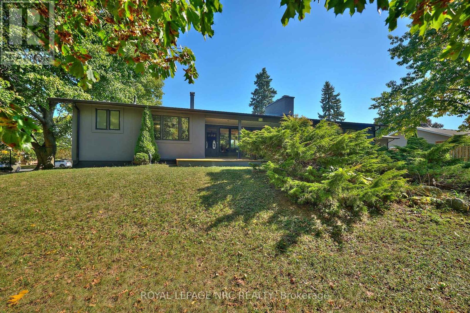7 Woodmount Drive, St. Catharines, Ontario  L2T 2X8 - Photo 11 - X12462323