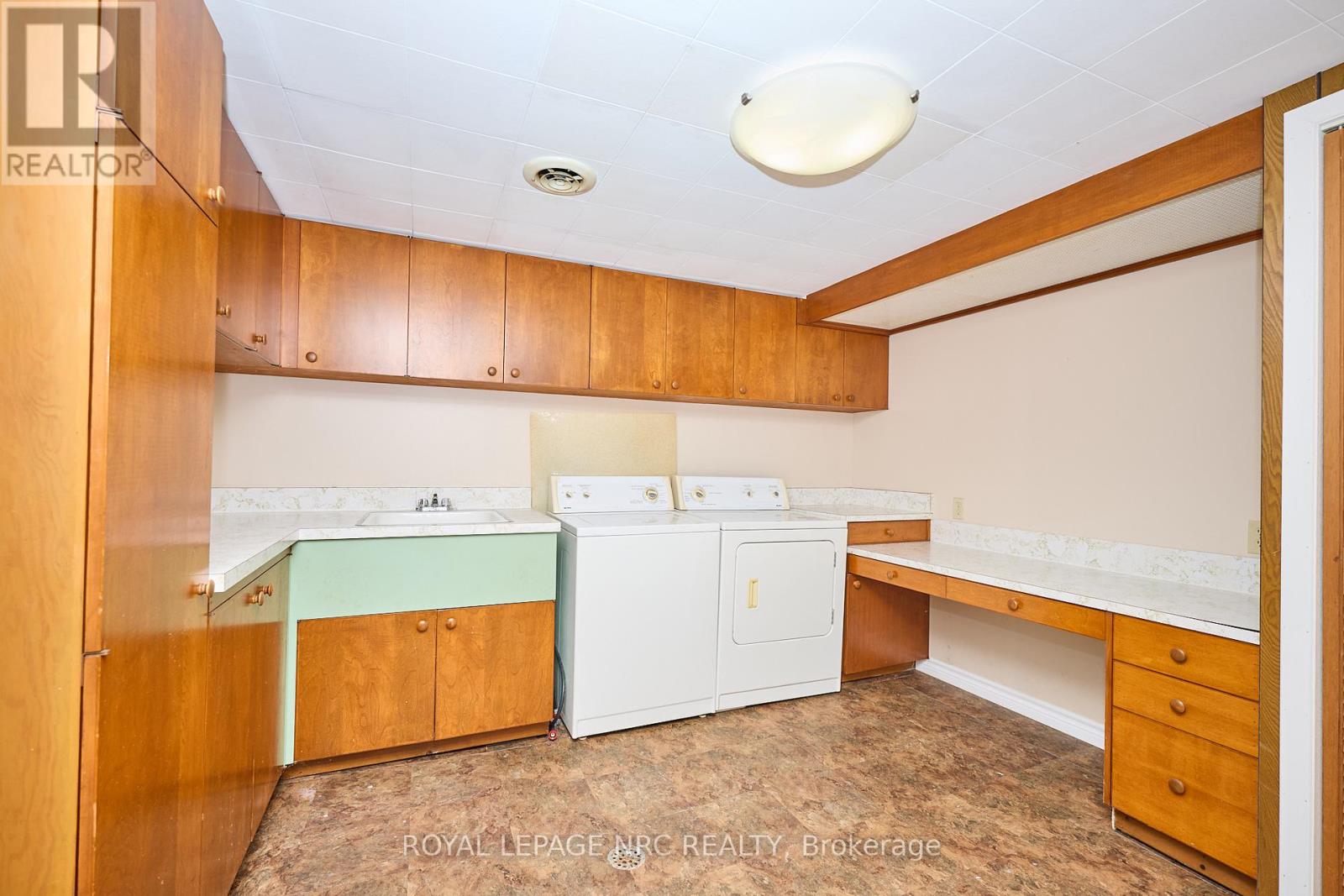 7 Woodmount Drive, St. Catharines, Ontario  L2T 2X8 - Photo 35 - X12462323