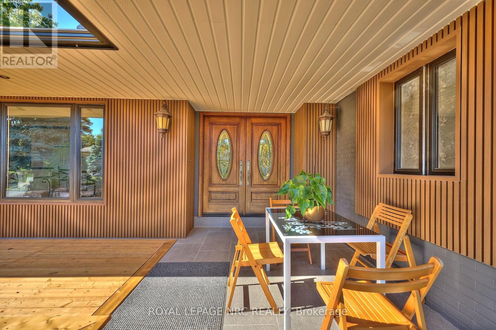 7 Woodmount Drive, St. Catharines, Ontario  L2T 2X8 - Photo 5 - X12462323