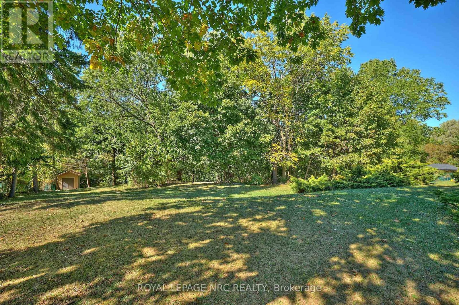 7 Woodmount Drive, St. Catharines, Ontario  L2T 2X8 - Photo 7 - X12462323