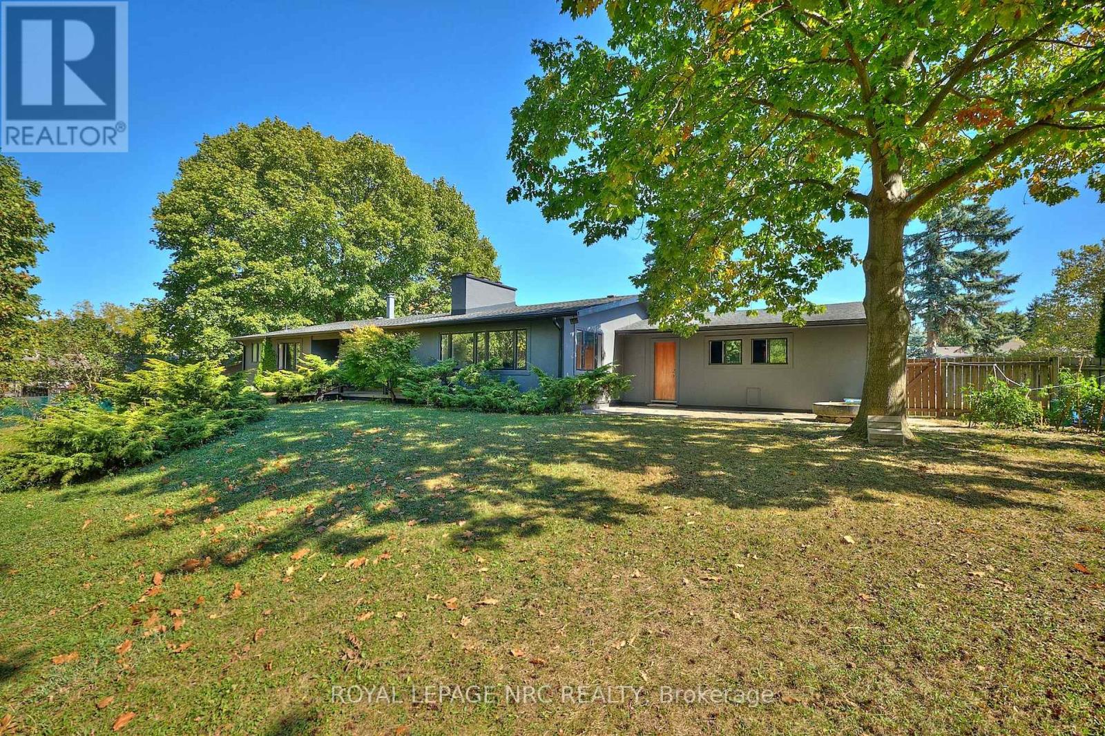 7 Woodmount Drive, St. Catharines, Ontario  L2T 2X8 - Photo 8 - X12462323