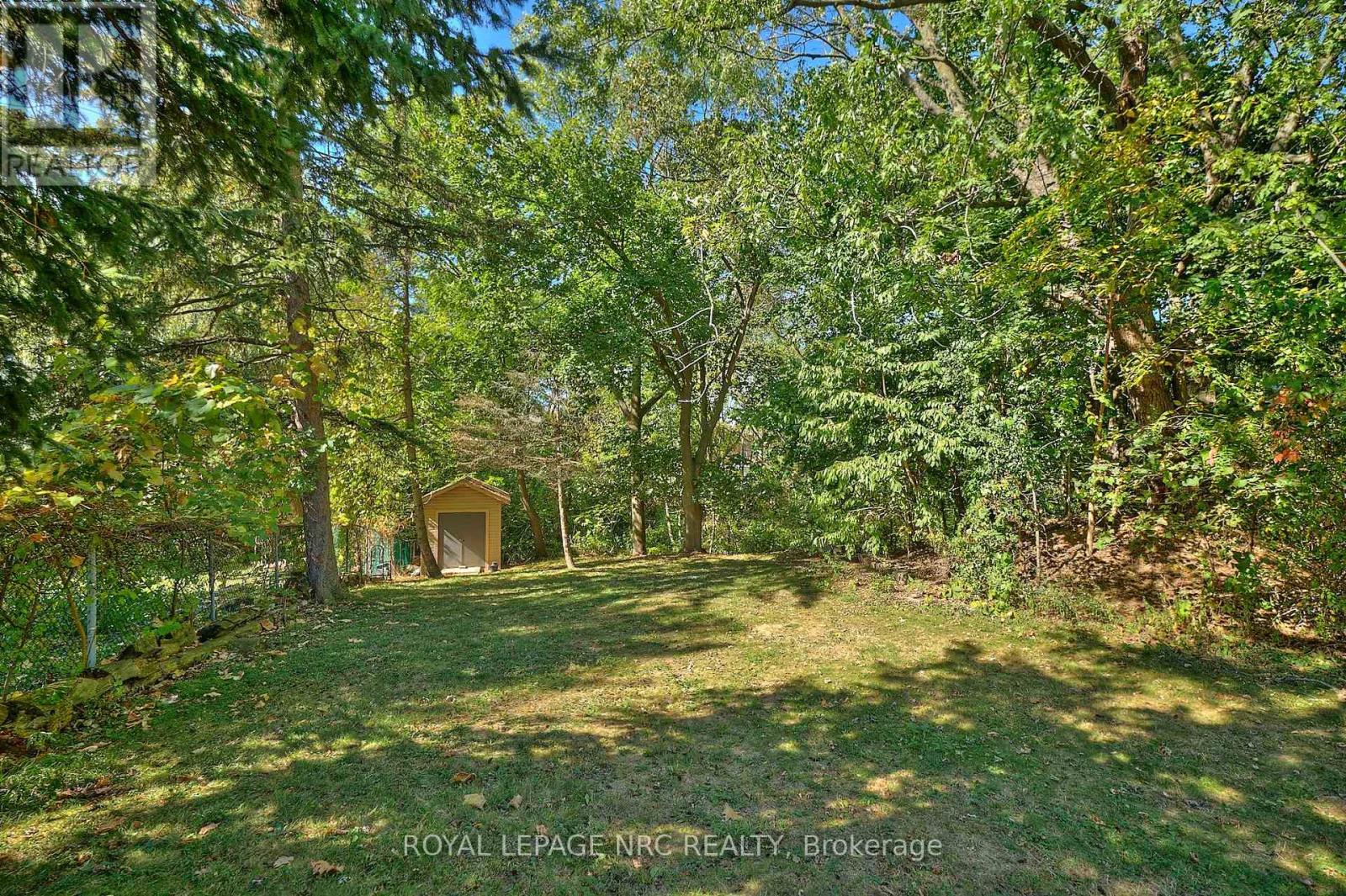 7 Woodmount Drive, St. Catharines, Ontario  L2T 2X8 - Photo 9 - X12462323