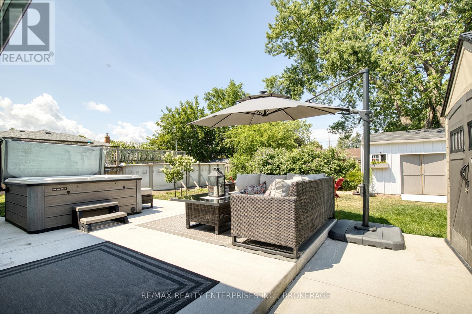 20 Karen Crescent, Grimsby, Ontario  L3M 2E4 - Photo 35 - X12462366