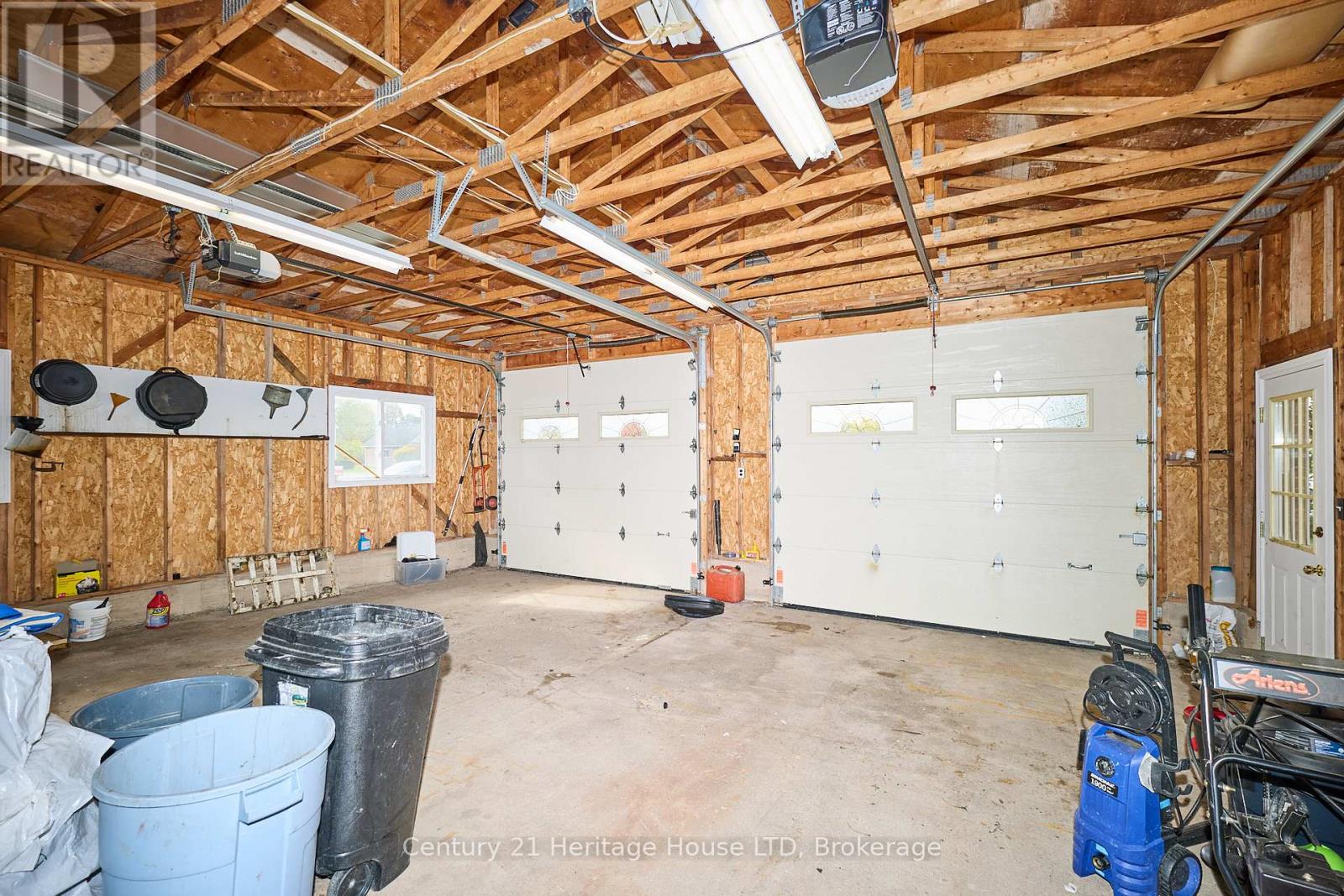 3466 River Trail, Fort Erie, Ontario  L0S 1S0 - Photo 35 - X12462443