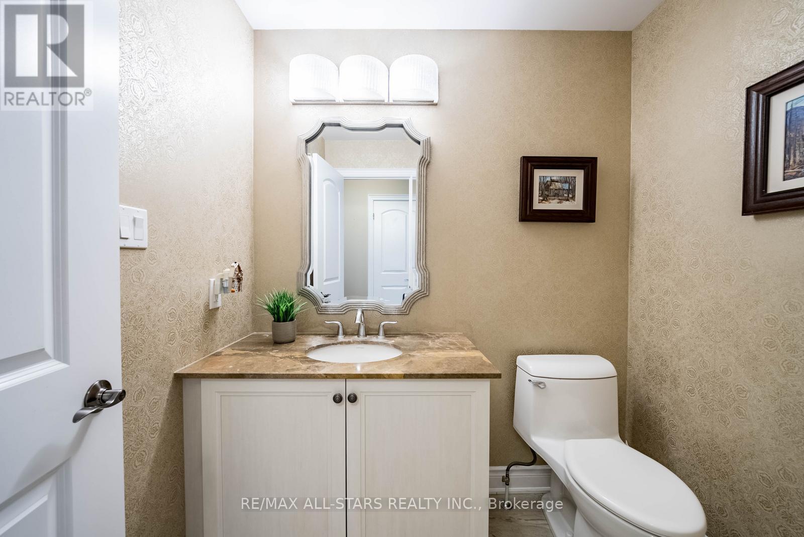 35 Somer Rumm Court, Whitchurch-Stouffville, Ontario  L4A 1X8 - Photo 27 - N12462258