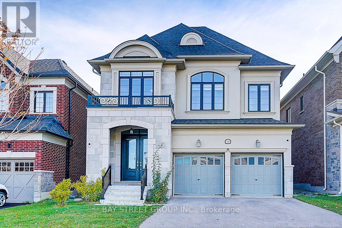 50 Botelho Circle W, Aurora, Ontario  L4G 7Y0 - Photo 1 - N12462274