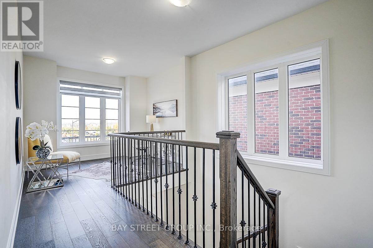 50 Botelho Circle W, Aurora, Ontario  L4G 7Y0 - Photo 28 - N12462274