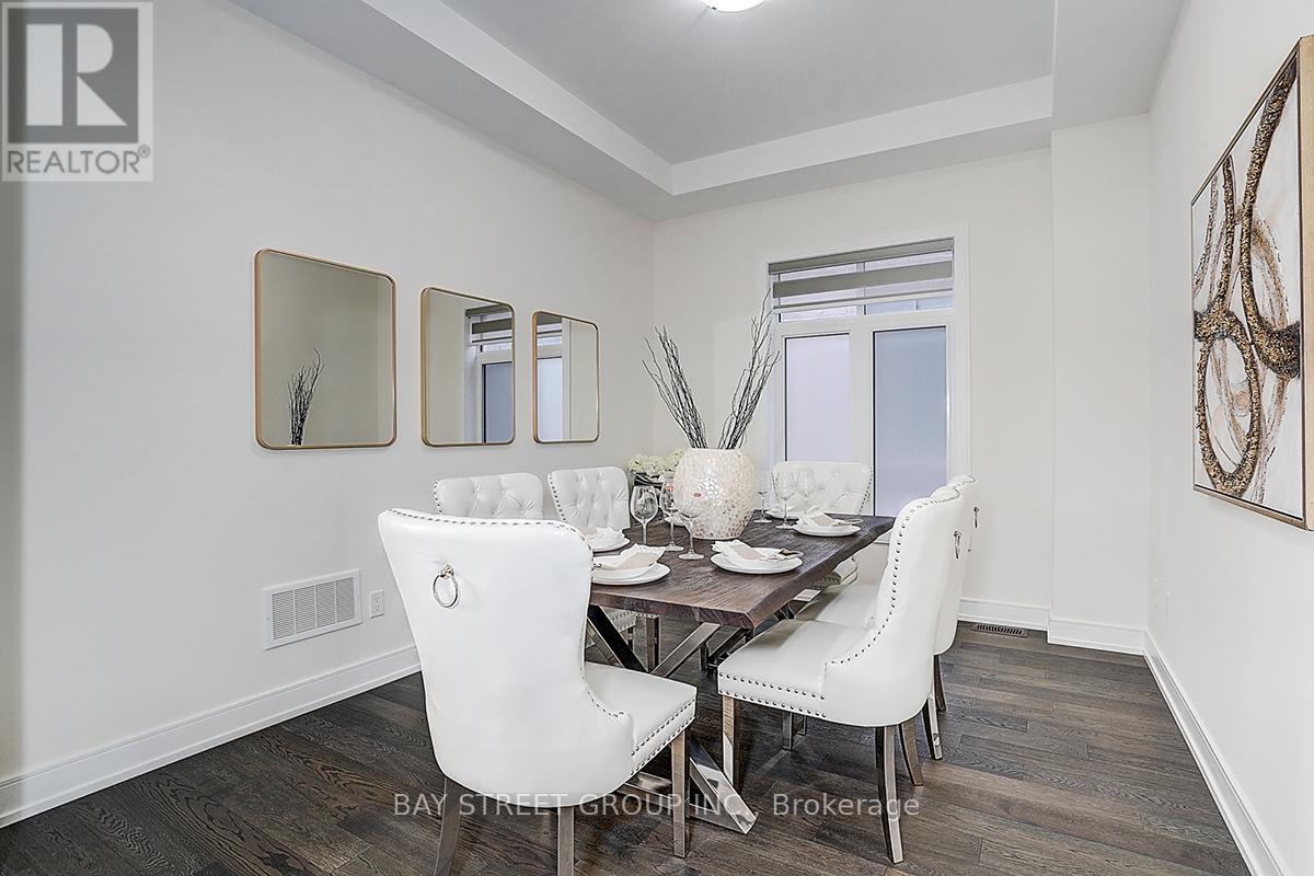 50 Botelho Circle W, Aurora, Ontario  L4G 7Y0 - Photo 44 - N12462274