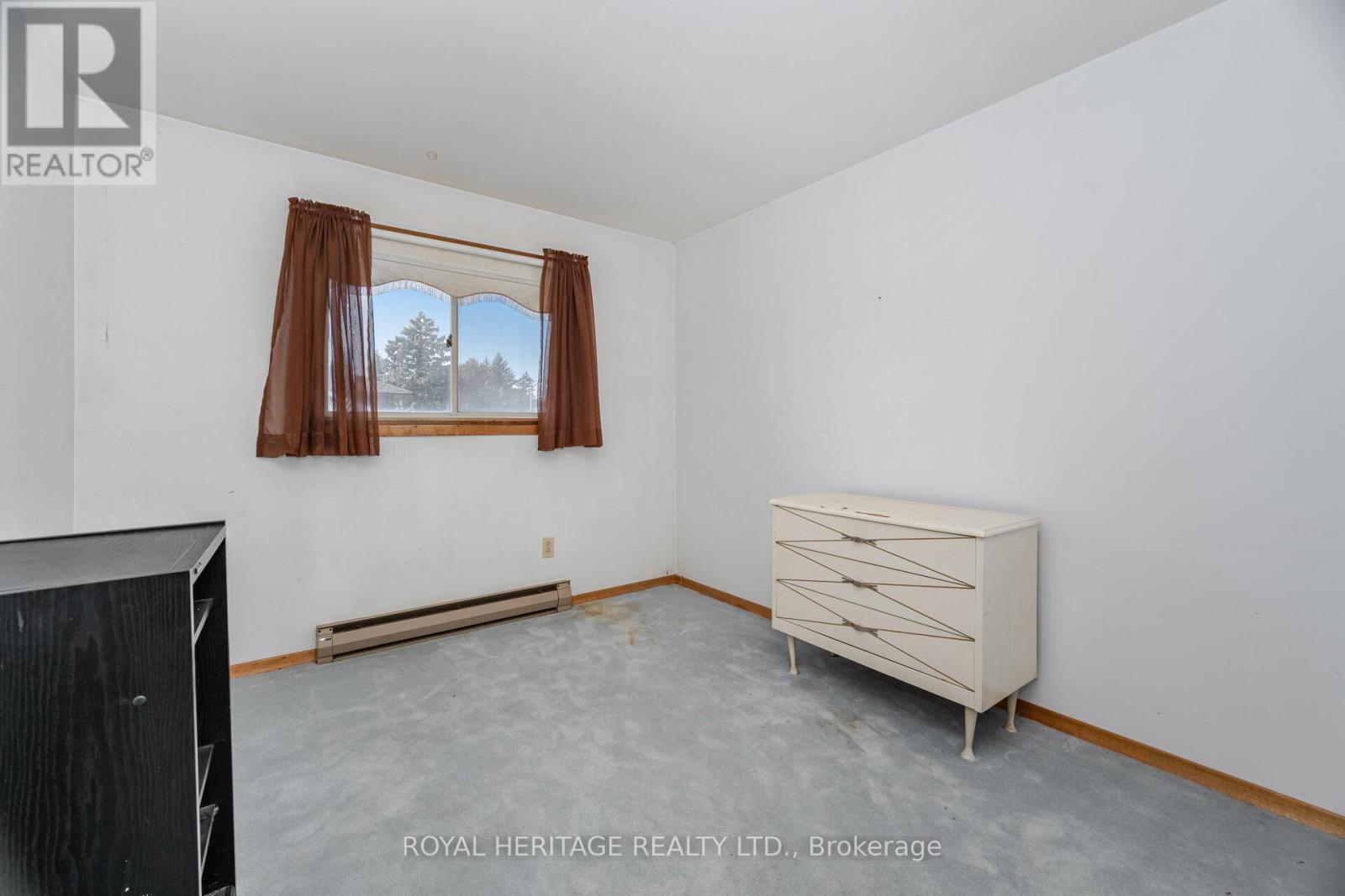 369 Carnaby Court, Oshawa, Ontario  L1G 6N7 - Photo 16 - E12462376