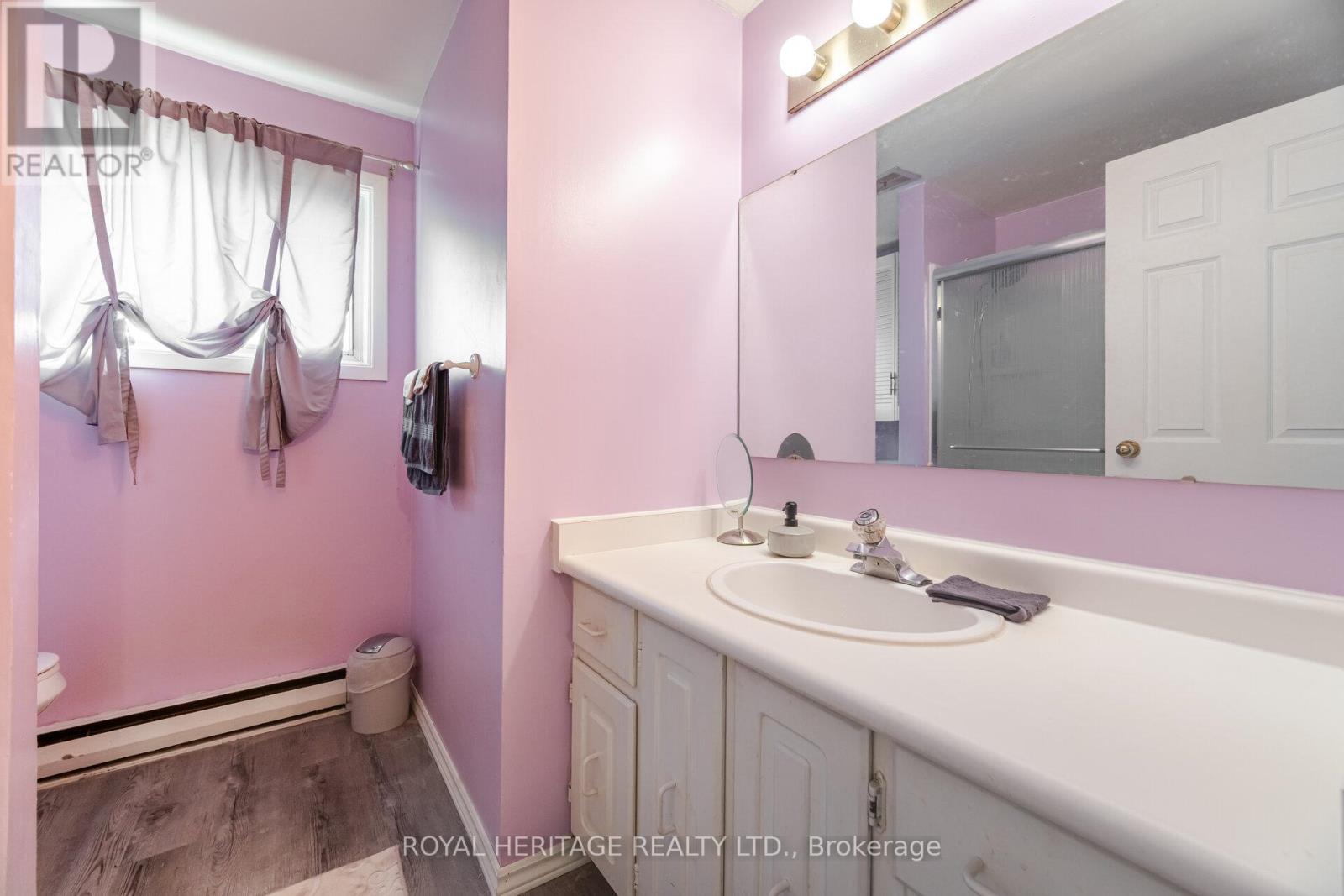 369 Carnaby Court, Oshawa, Ontario  L1G 6N7 - Photo 17 - E12462376