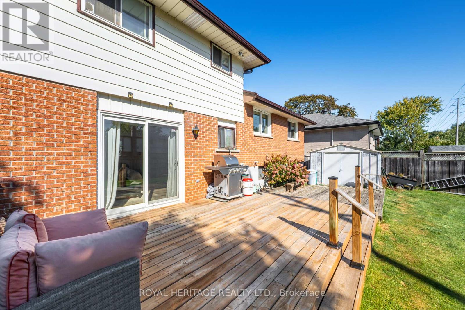 369 Carnaby Court, Oshawa, Ontario  L1G 6N7 - Photo 20 - E12462376