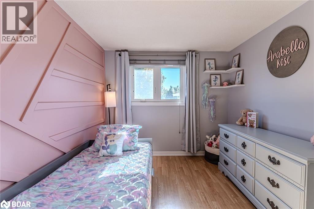 51 Robin Court, Barrie, Ontario  L4M 5L9 - Photo 7 - 40778697