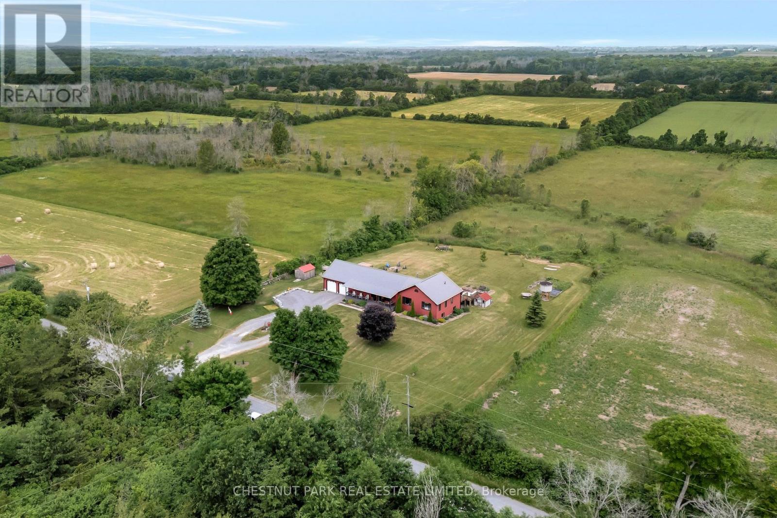 767 Melville Road, Prince Edward County (Hillier Ward), Ontario  K0K 1T0 - Photo 11 - X12462451