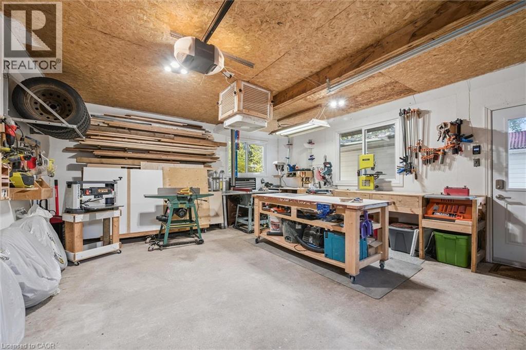 521 Glen Forrest Boulevard, Waterloo, Ontario  N2L 4H9 - Photo 38 - 40777606