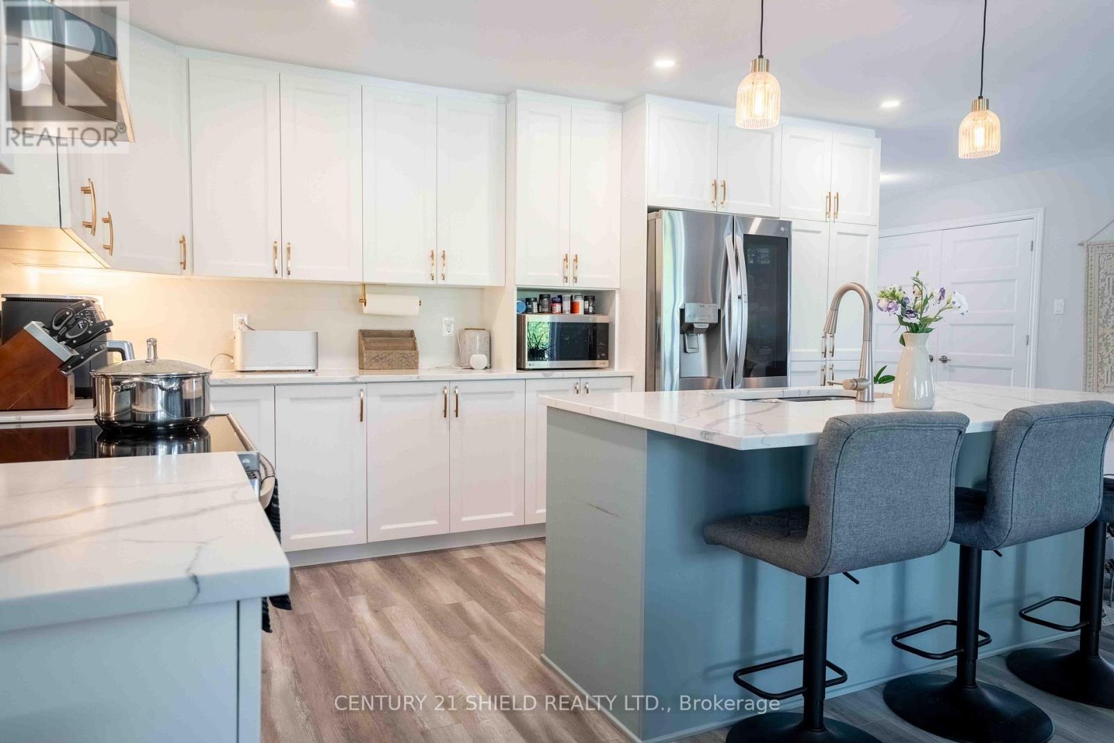 1108 Nicolas Crescent W, Cornwall, Ontario  K6J 0C1 - Photo 23 - X12392079