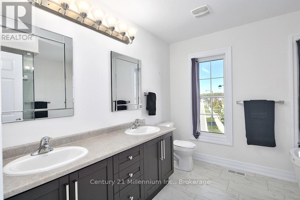 204 Lia Drive, Clearview, Ontario  L0M 1S0 - Photo 24 - S12462424