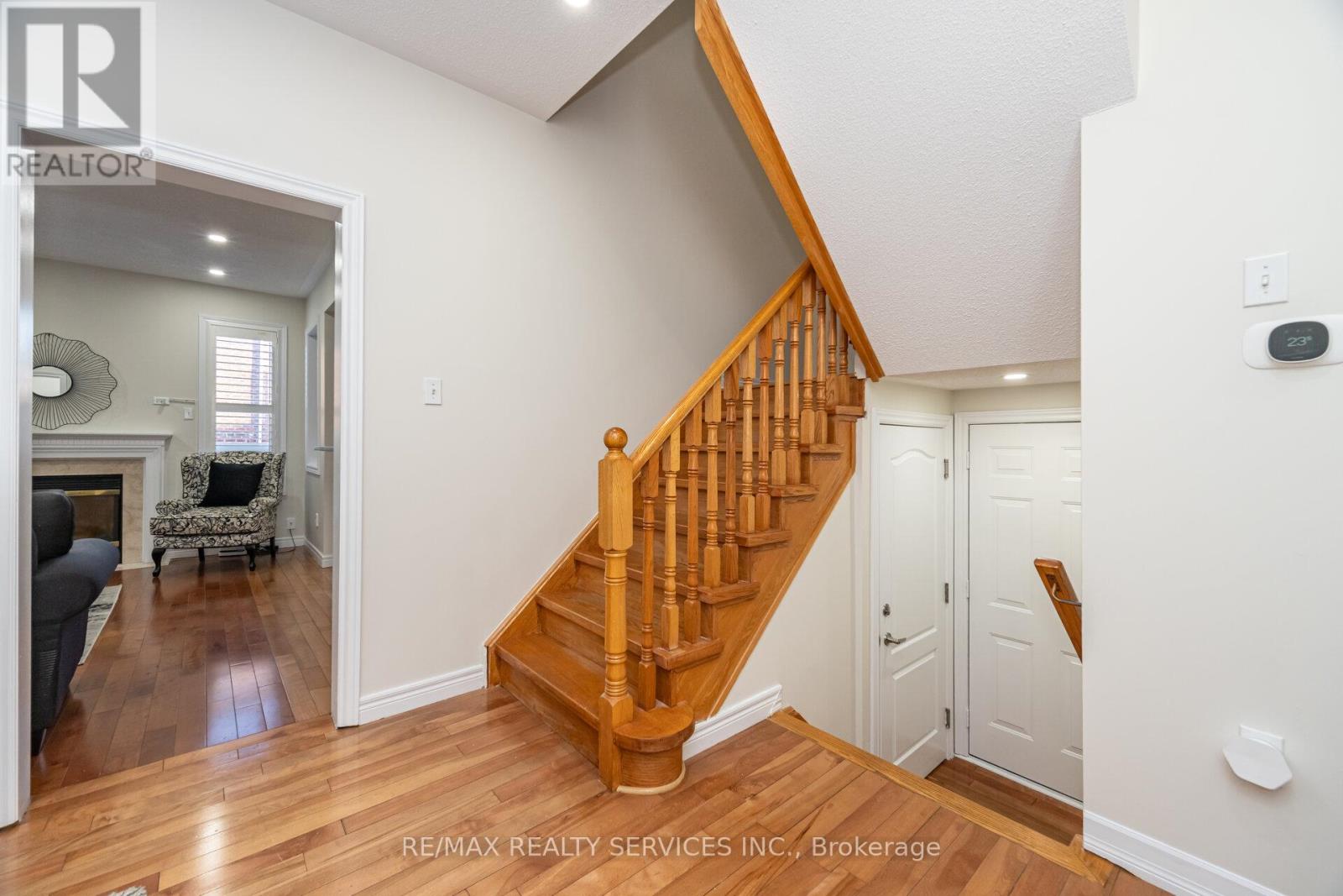 7 Blue Diamond Drive, Brampton, Ontario  L6S 6J1 - Photo 20 - W12462259