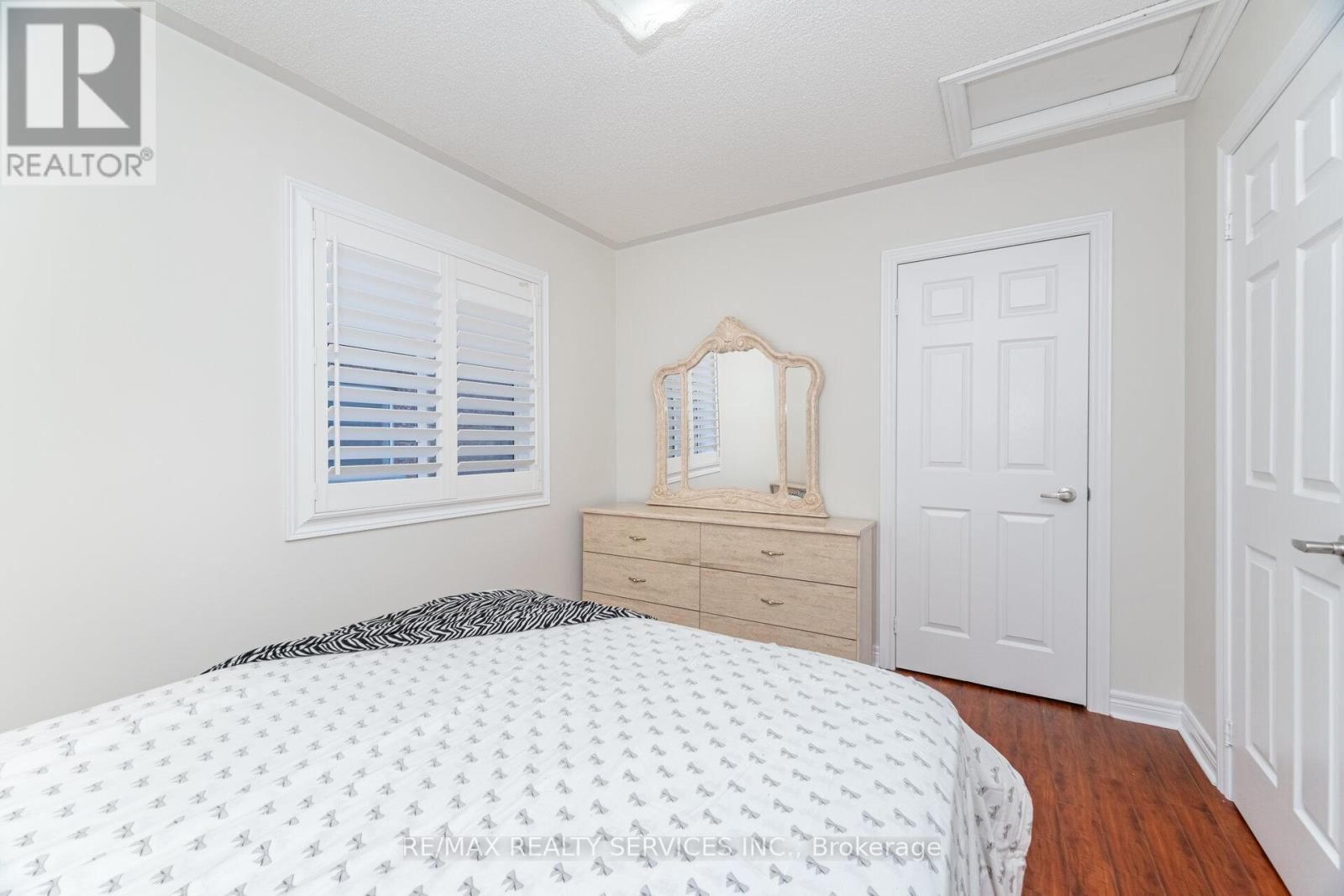 7 Blue Diamond Drive, Brampton, Ontario  L6S 6J1 - Photo 31 - W12462259