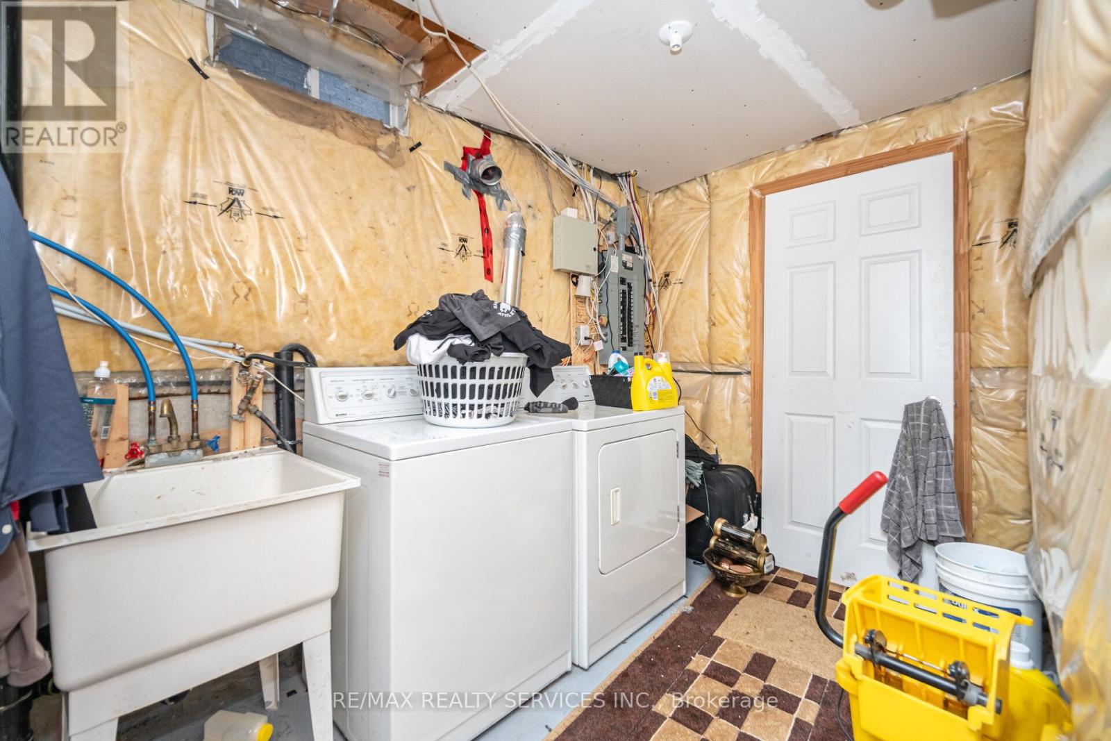 7 Blue Diamond Drive, Brampton, Ontario  L6S 6J1 - Photo 45 - W12462259