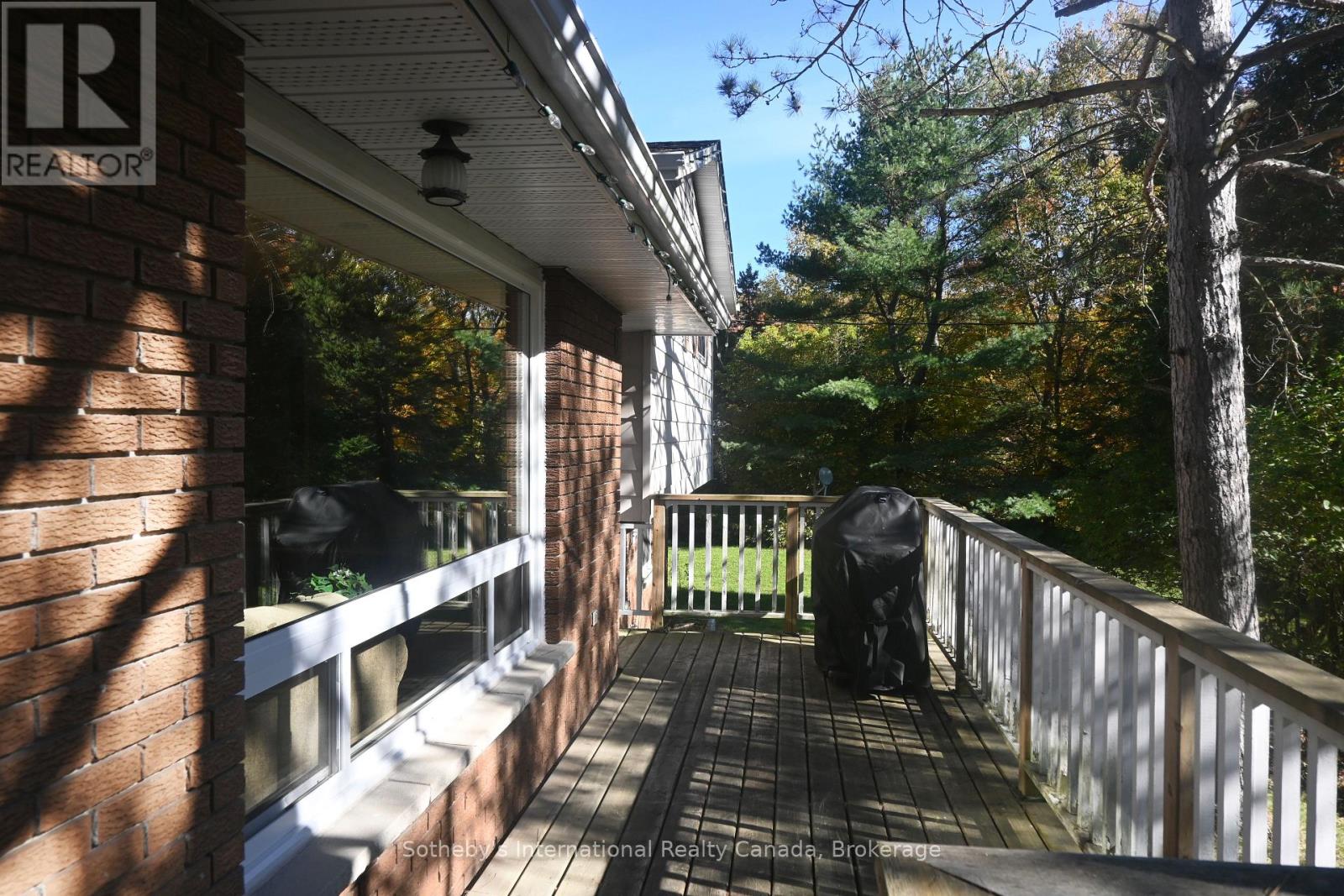 6 Pleasantview Drive, Mcdougall, Ontario  P2A 2W9 - Photo 4 - X12462432