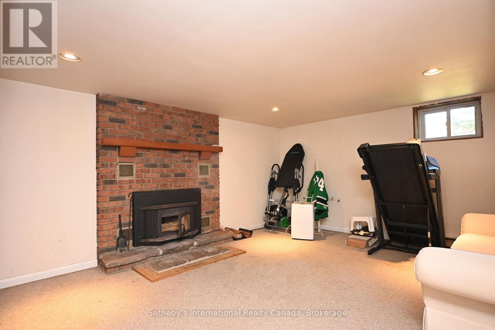 6 Pleasantview Drive, Mcdougall, Ontario  P2A 2W9 - Photo 11 - X12462432