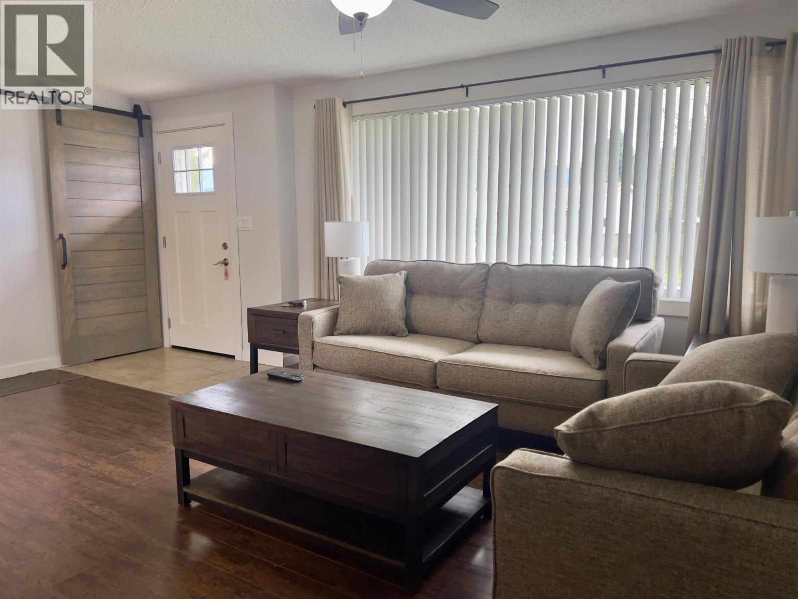 10 Bayer Street, Kitimat, British Columbia  V8C 2J9 - Photo 4 - R3058531