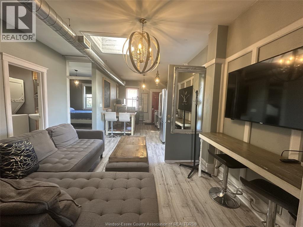 MLS# 25026126: 1478 WYANDOTTE STREET East Unit# 1, Windsor, Canada