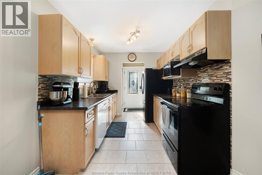 12676 Horwood, Tecumseh, Ontario  N8N 4T8 - Photo 16 - 25026116