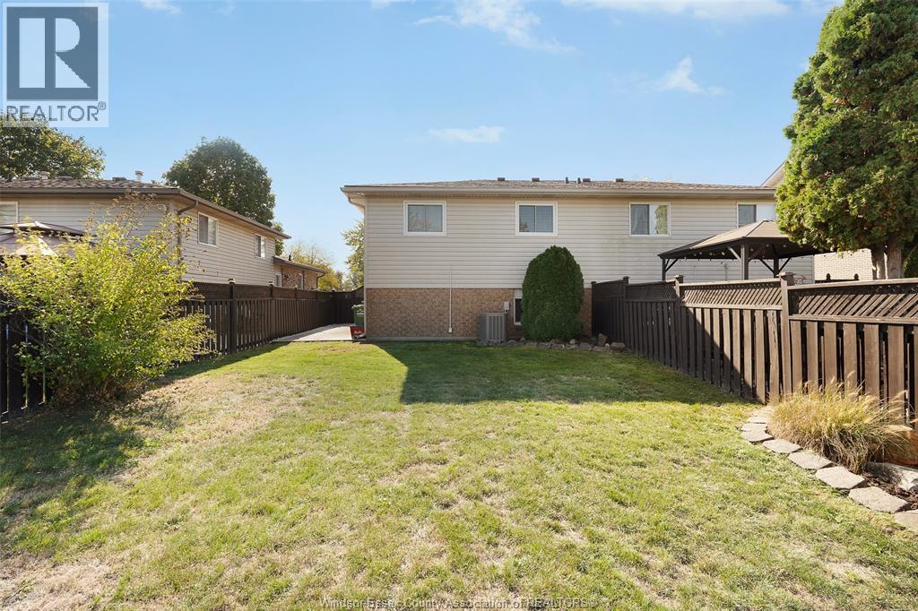 12676 Horwood, Tecumseh, Ontario  N8N 4T8 - Photo 37 - 25026116