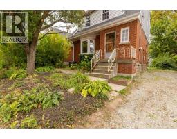 144 WHITNEY Avenue, Hamilton, Ontario