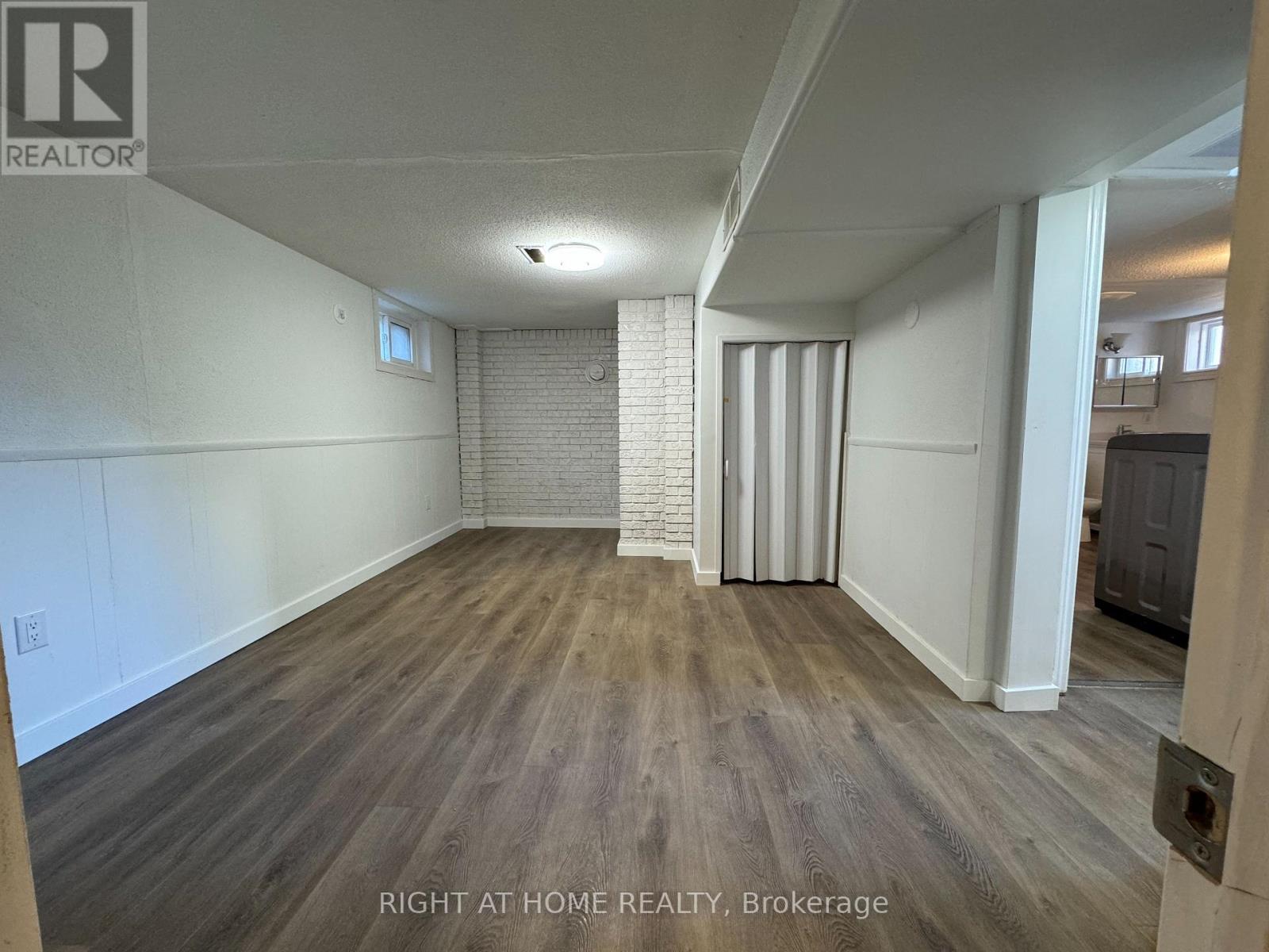 Lower - 950 Queens Boulevard, Kitchener, Ontario  N2M 1B4 - Photo 14 - X12462209