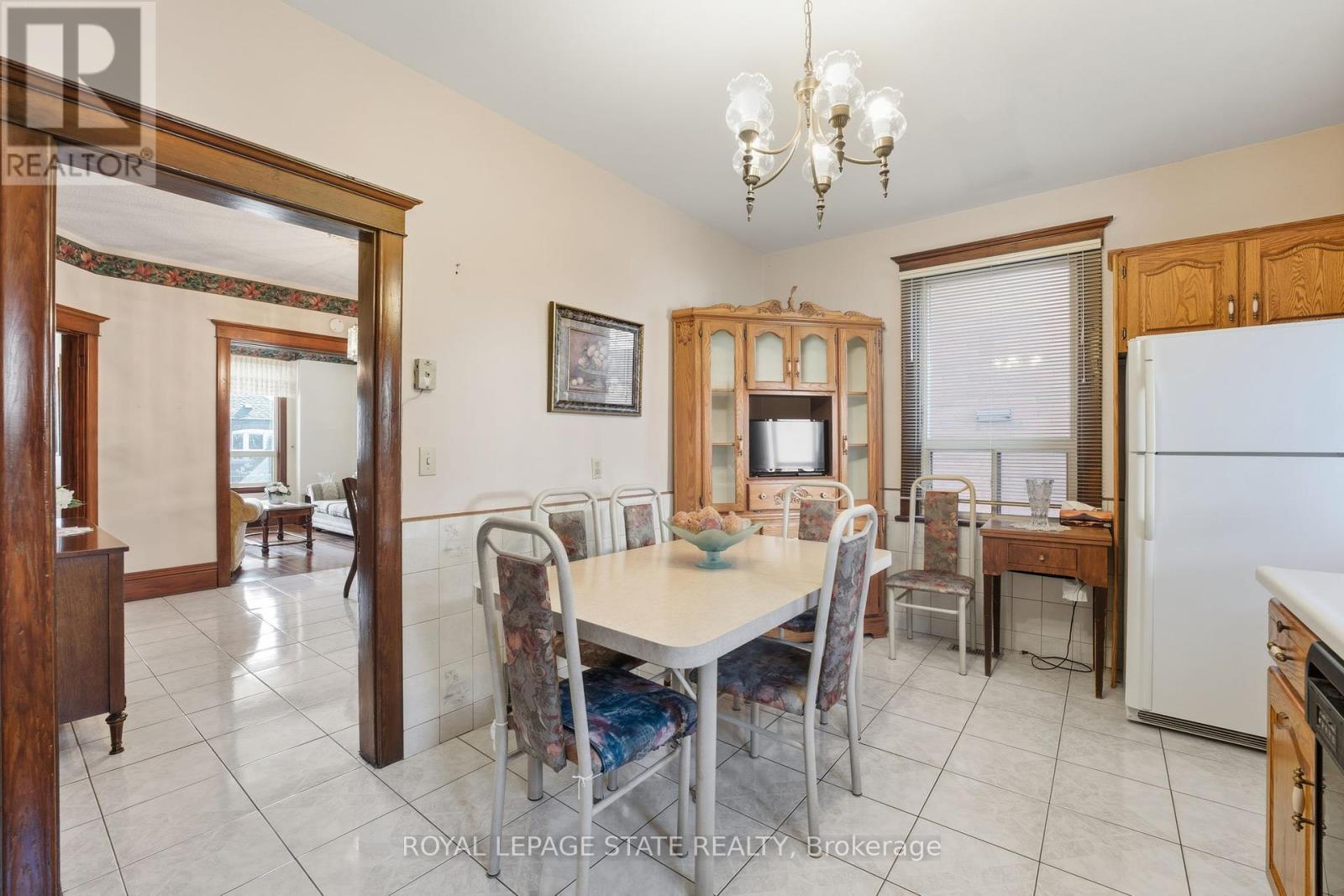 411 Catharine Street N, Hamilton, Ontario  L8L 4T7 - Photo 10 - X12462211