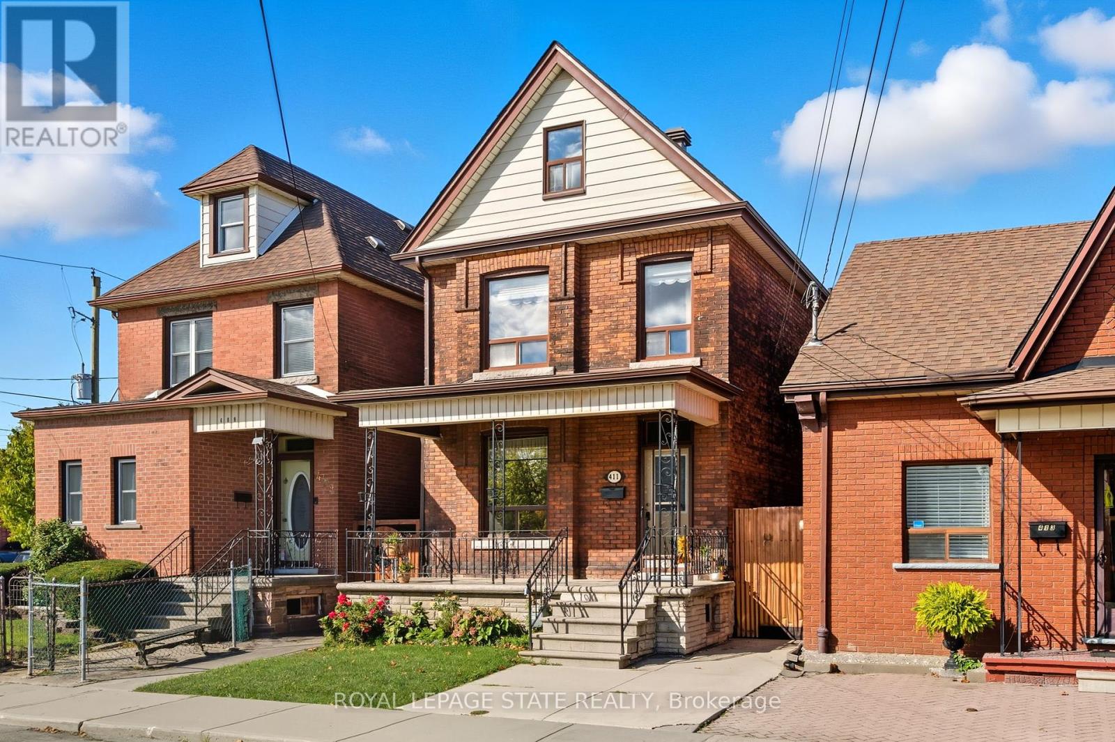 411 Catharine Street N, Hamilton, Ontario  L8L 4T7 - Photo 2 - X12462211