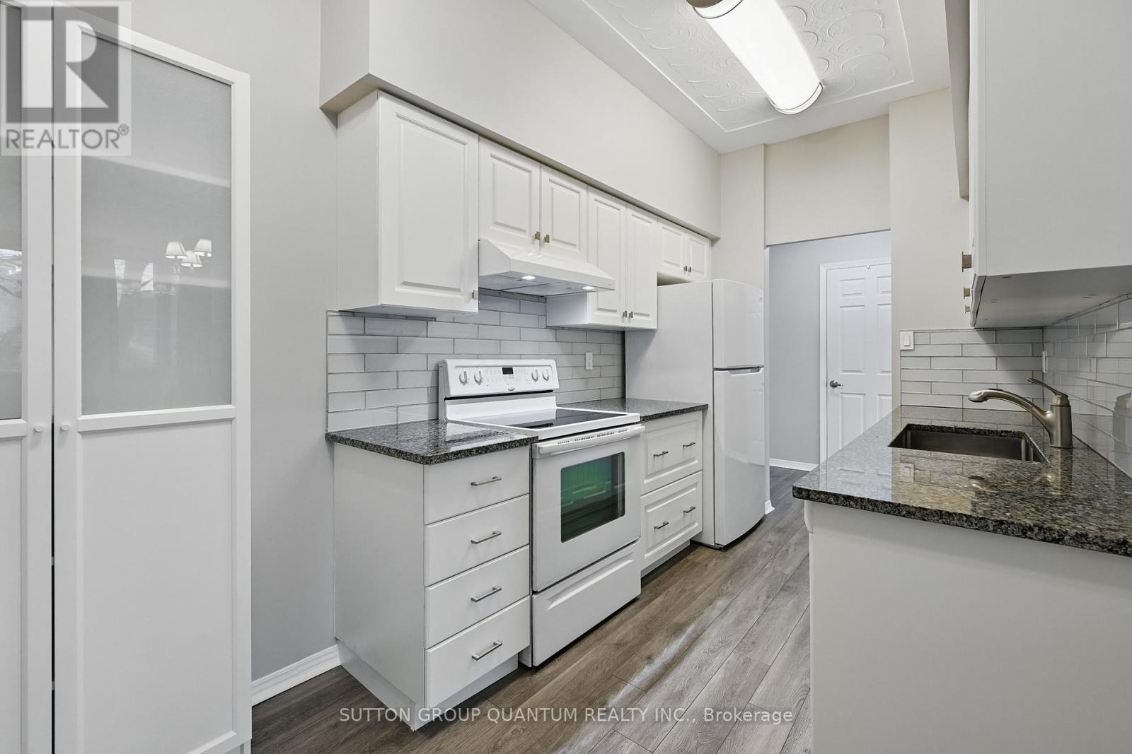 104 - 30 Harrisford Street, Hamilton, Ontario  L8K 6M9 - Photo 8 - X12462244